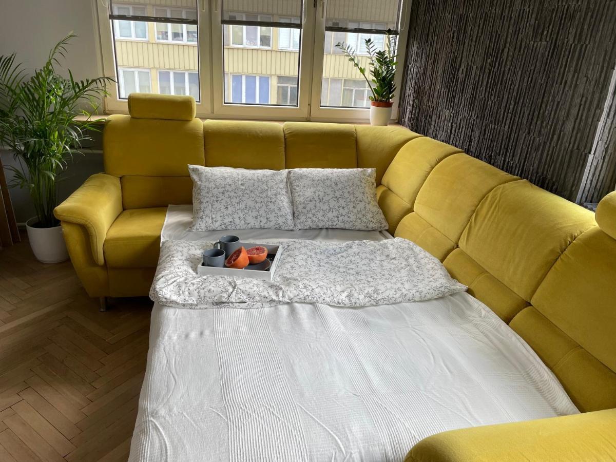 Grey Gucci Apartment City Center Warsaw Luaran gambar