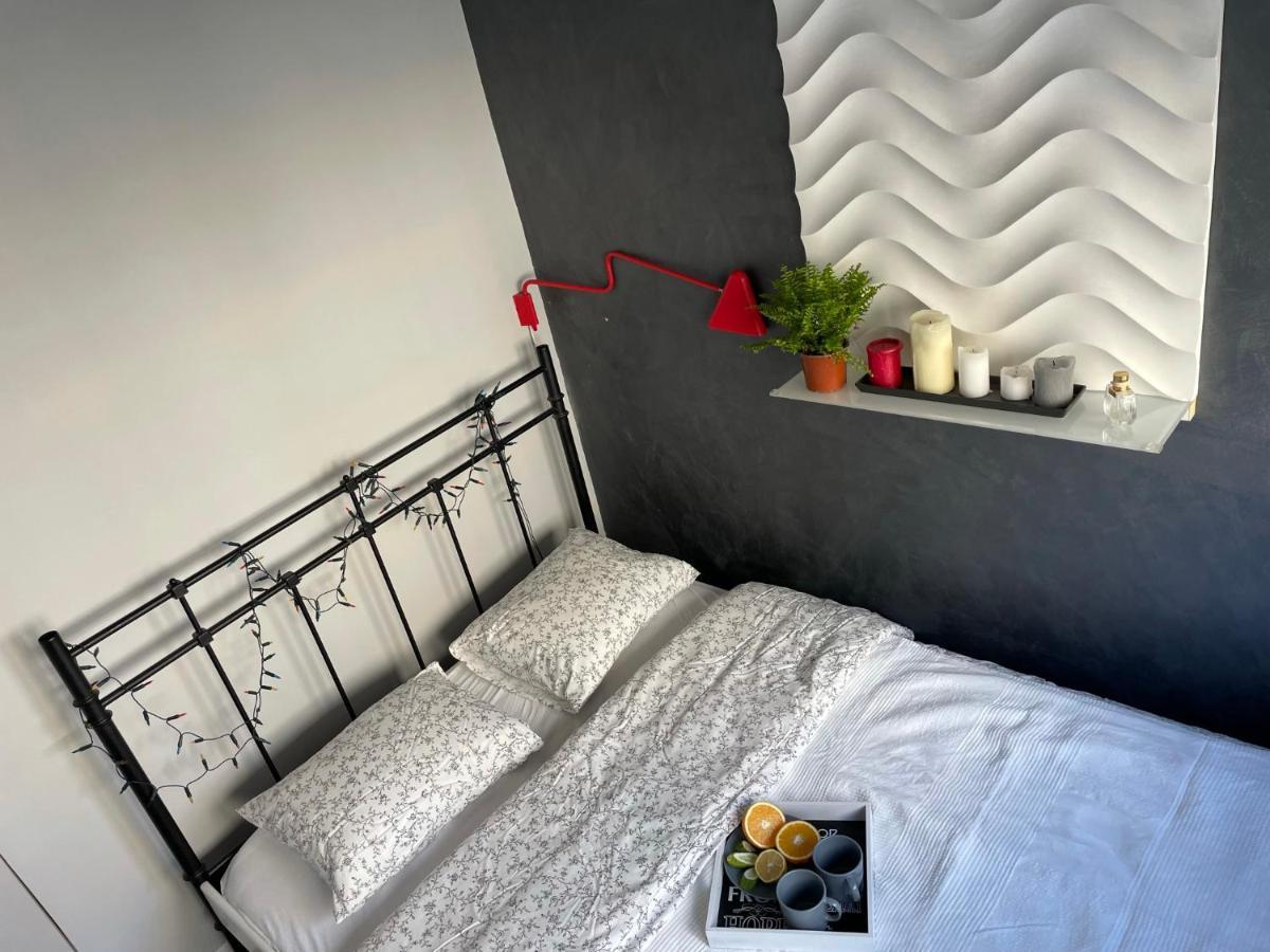 Grey Gucci Apartment City Center Warsaw Luaran gambar