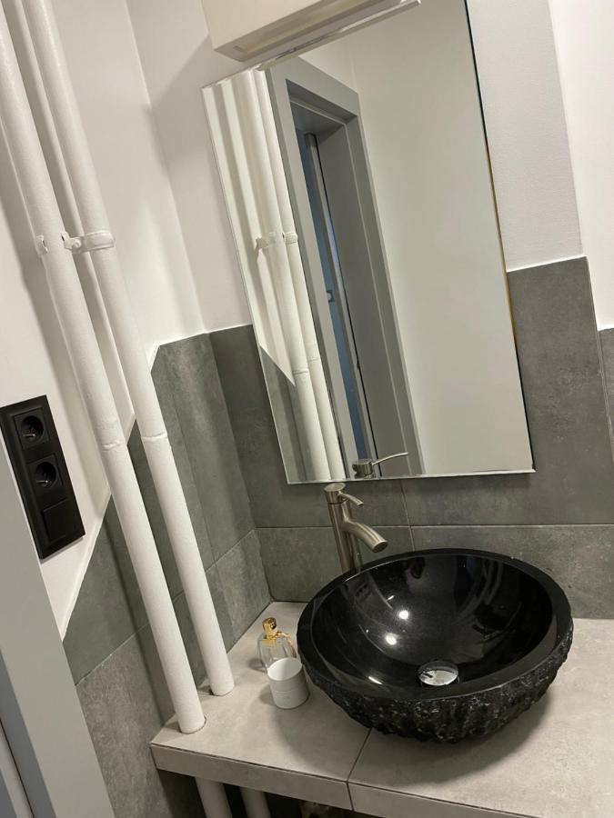 Grey Gucci Apartment City Center Warsaw Luaran gambar